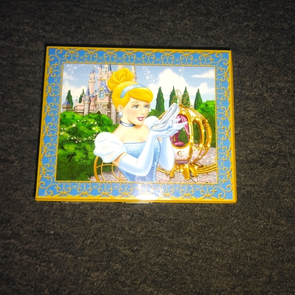 Cinderella Jewelry box Brand New.